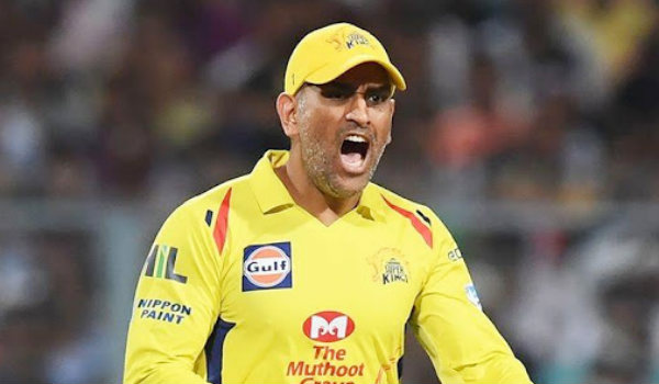 தோனி கோபம் 