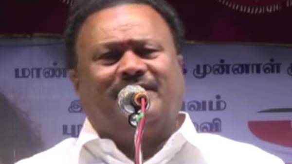 திண்டுக்கல் சீனிவாசனை 