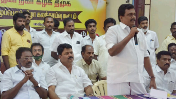 தேனி மாவட்டத்தில் நான்கு 