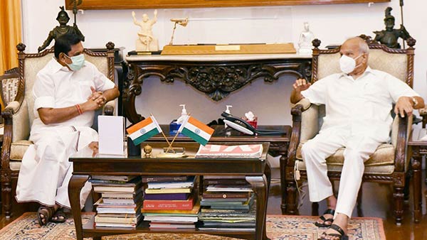 Tamil Nadu CM Edappadi Palaniswami to meet Governor Banwarilal Purohit Tamil Nadu CM Edappadi Palaniswami to meet Governor Banwarilal Purohit