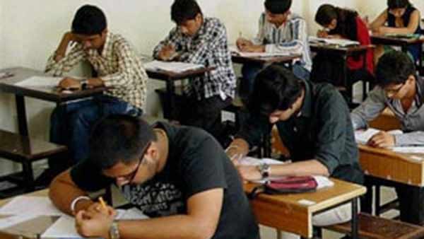 நீட் முடிவுகளில் குழப்பம் 