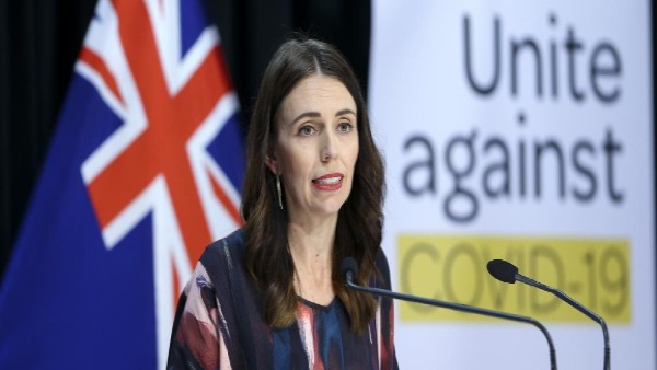 சவால்கள் இருக்கு 