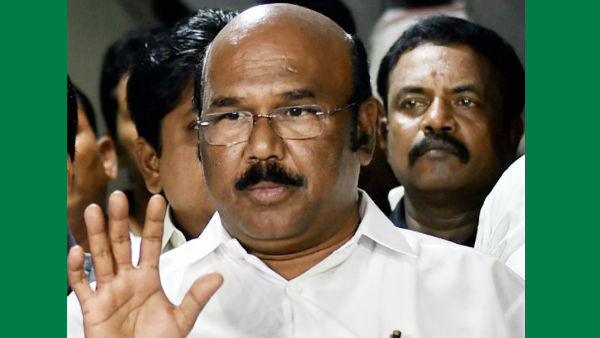 வேற்றுமையால் தீமை வேற்றுமையால் தீமை