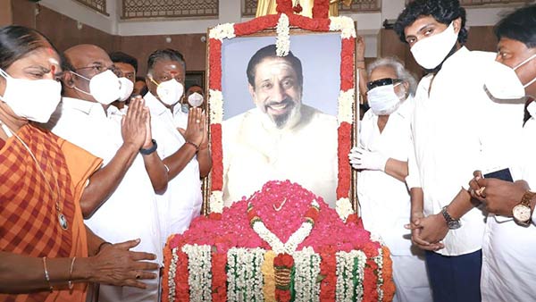 ஆக்டிவ் அரசியலாம் ஆக்டிவ் அரசியலாம்