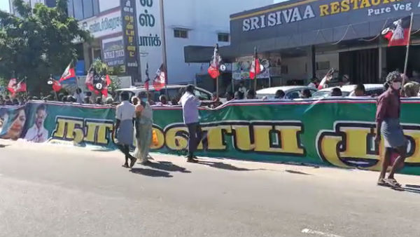 முதலில் வழிகாட்டும் குழு 