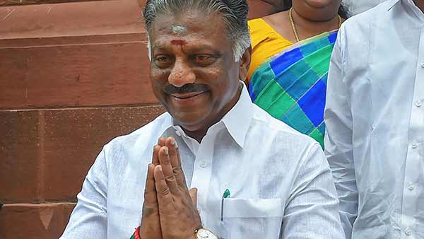 பணிந்தார் ஓ.பி.எஸ்.