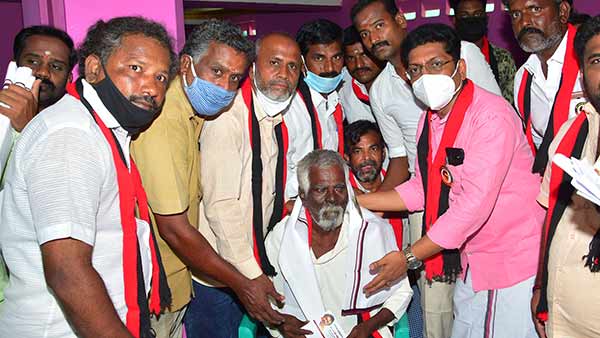 500 people to joined DMK in the presence of Saravanan MLA in Madurai 