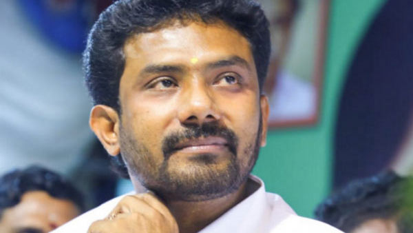  அமைச்சர் பதவி