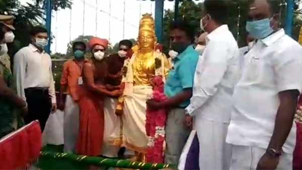 Sadhaya Vizha’ for King Raja Raja Cholan in low key 