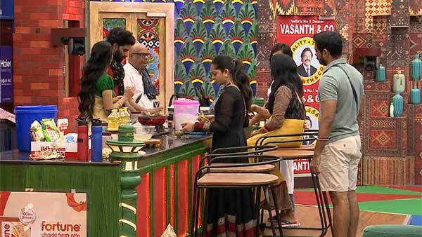 இப்படி பேசலாமா