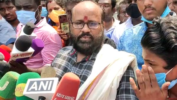 தனிமையில் விசாரணை தனிமையில் விசாரணை