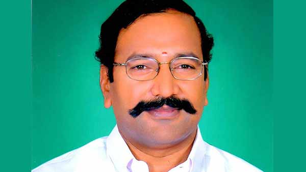 Dmk District Secretaries Conducted Grama sabha meeting in the shade of tree 