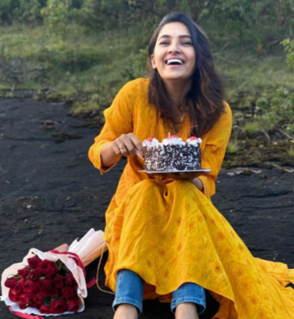  அக்கா அக்கான்னு