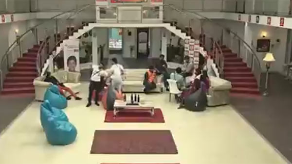 ஜாலி சண்டை