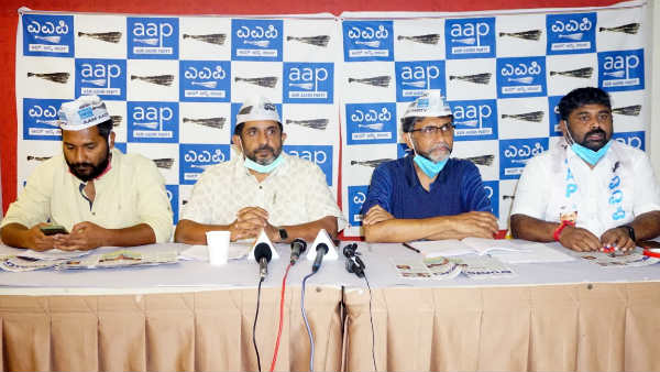 Karnataka Aam Aadmi party mobile app compares Bangalores Power bill with Delhis 