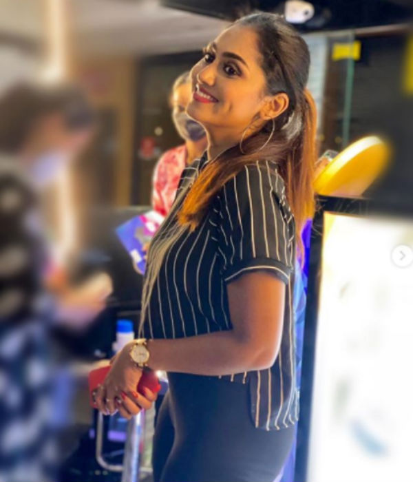  இப்போது பேரழகி