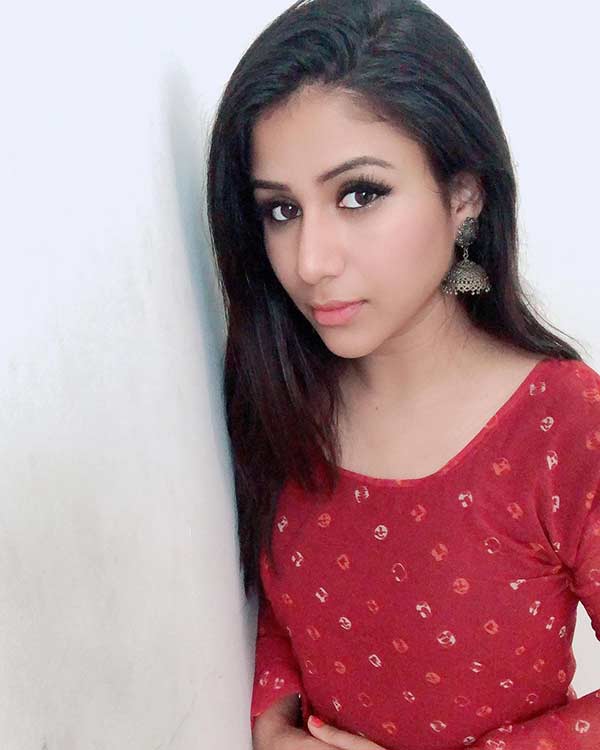 மனசுக்குள் புகுந்து 