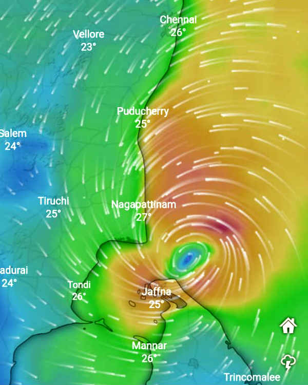 அதி தீவிர புயல் 