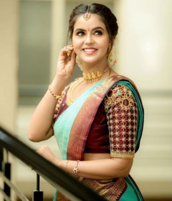 தோழி நட்சத்திரா