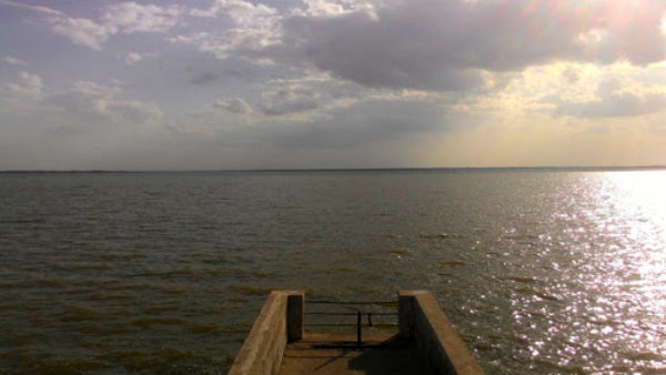 ஏரிகள் 
