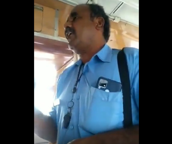 பேருந்து பயணத்தில் வாந்தி பேருந்து பயணத்தில் வாந்தி