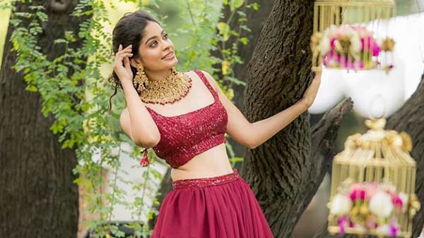 டாக்டர் தர்ஷனா