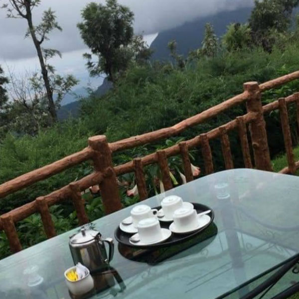 Sillunnu Oru Anubavam Theneeril Snehitham by Vijaya Giftson 