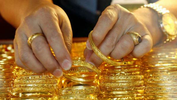 தங்கம் விலை ஏற்றம் ஏன் 