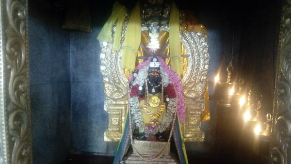 வீரர்களுக்கு மரியாதை 