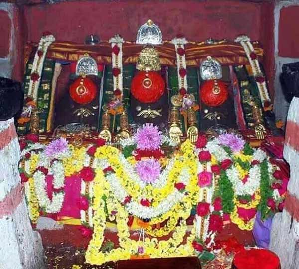 Hasanamba who gives darshan only on Deepavali days - what a special thing like that 