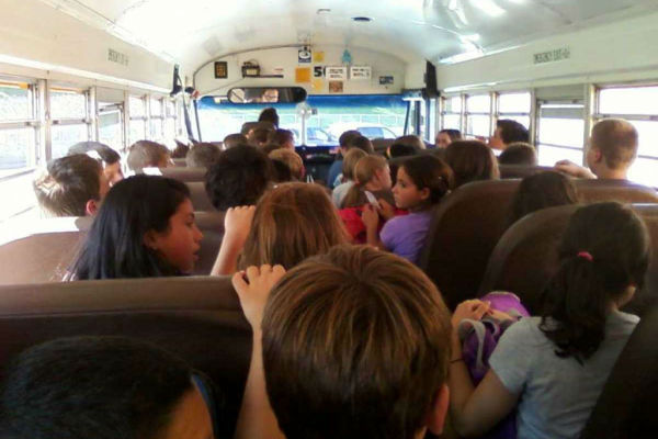 வீட்டிலிருந்து செல்லும் மாணவர்கள் என்றால்.... 