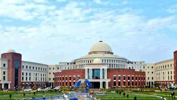 மத்திய அரசு மீது புகார் 