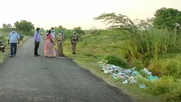 10 அடி ஆழத்தில் 