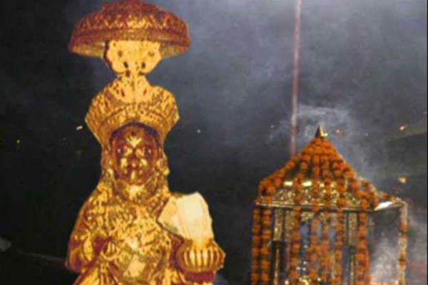 காசிக்கு வந்த அன்னபூரணி 