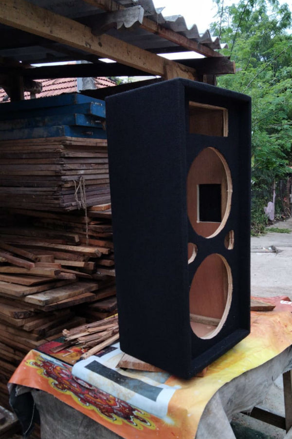 நேரடி ஆர்டர் 