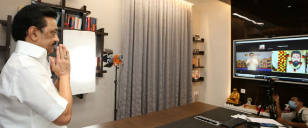 எதுவுமே சொல்லவில்லை எதுவுமே சொல்லவில்லை