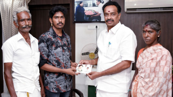 Minister MR Vijayabaskar accepted full tuition fee for the medical studies of the son of an ice trader Minister MR Vijayabaskar accepted full tuition fee for the medical studies of the son of an ice trader