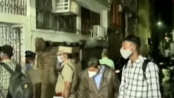  நெற்றியில் குண்டு