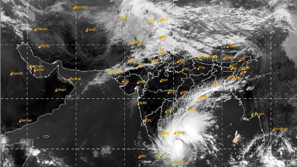  சூறாவளி காற்று