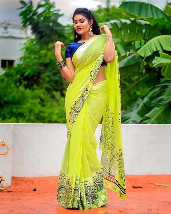 கில்லாடி அழகி 