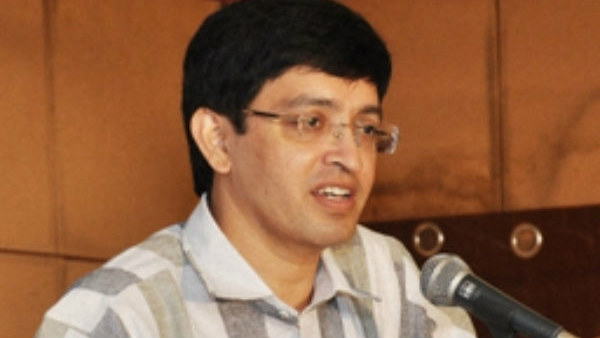 சுகாதாரத் துறை செயலாளர் 