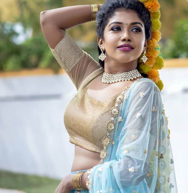 பள்ளிப் படிப்பிலேயே