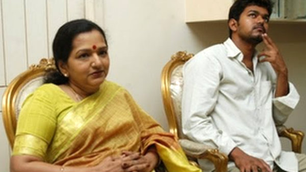 விஜய்யின் அரசியல் 