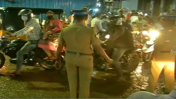 ஒரே வீட்டுக்குள் 3 சடலங்கள் 