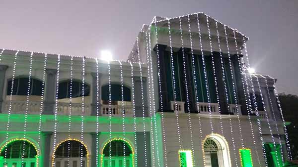 ஜொலித்த கோட்டை ஜொலித்த கோட்டை