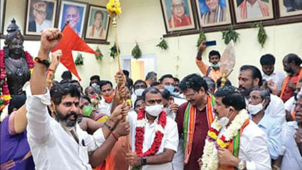 பாஜகவில் வேல் யாத்திரை 