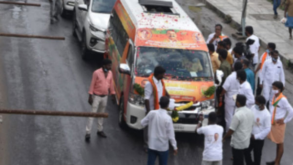திருத்தணி போலீஸ் திருத்தணி போலீஸ்