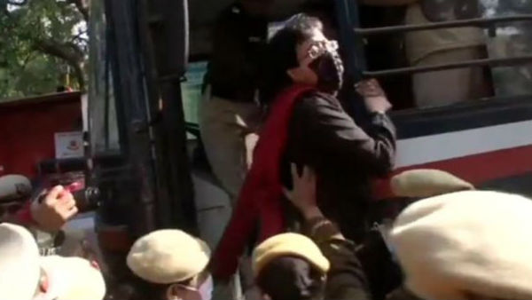 AAP MLAs detained for trying to protest outside Amit Shah’s residence 