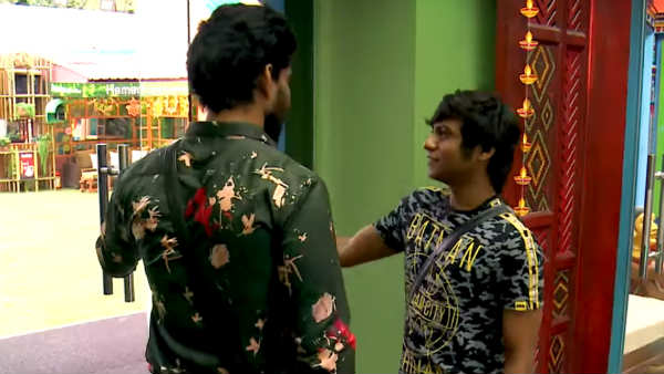 பாலாஜியும் நல்லா விளையாடுறார் 