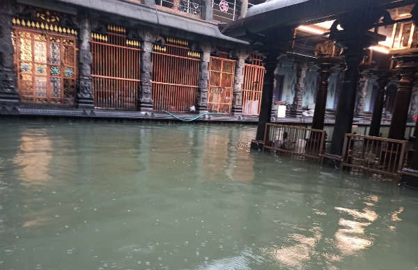 வடக்கு கோபுரம் வடக்கு கோபுரம்